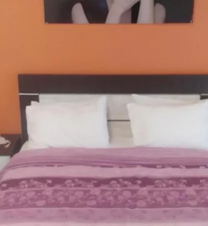 Διαμέρισμα Cozy House 3